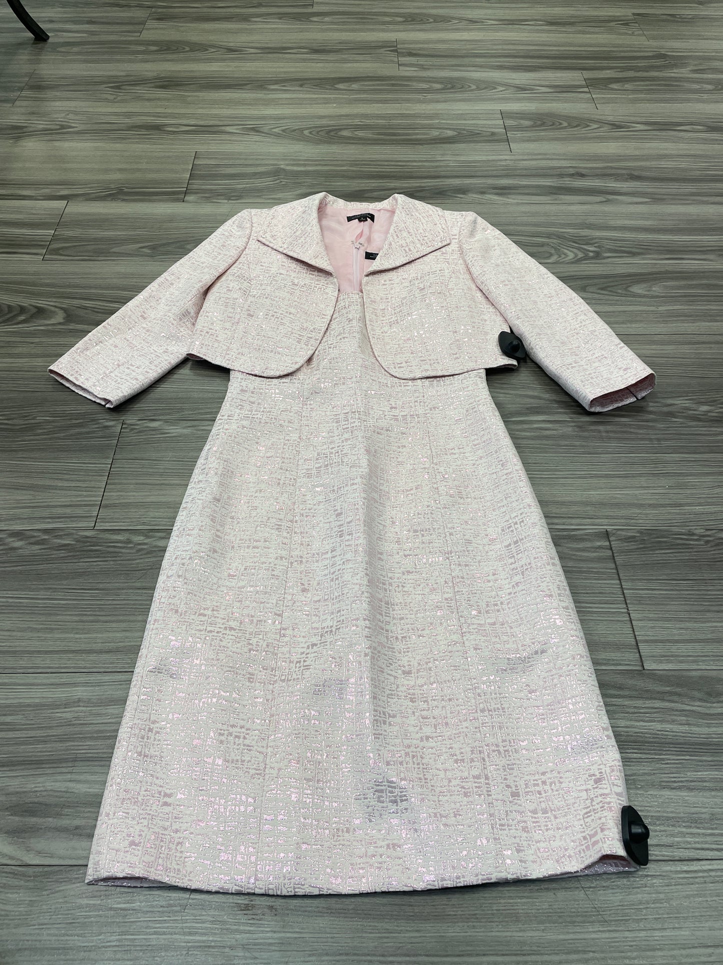 Dress Suit 2pc By Tahari By Arthur Levine Size: 2