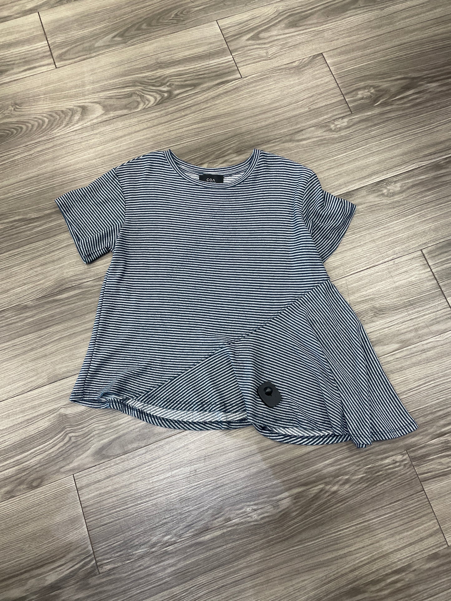 Top Short Sleeve By Clothes Mentor In Blue & White, Size: S