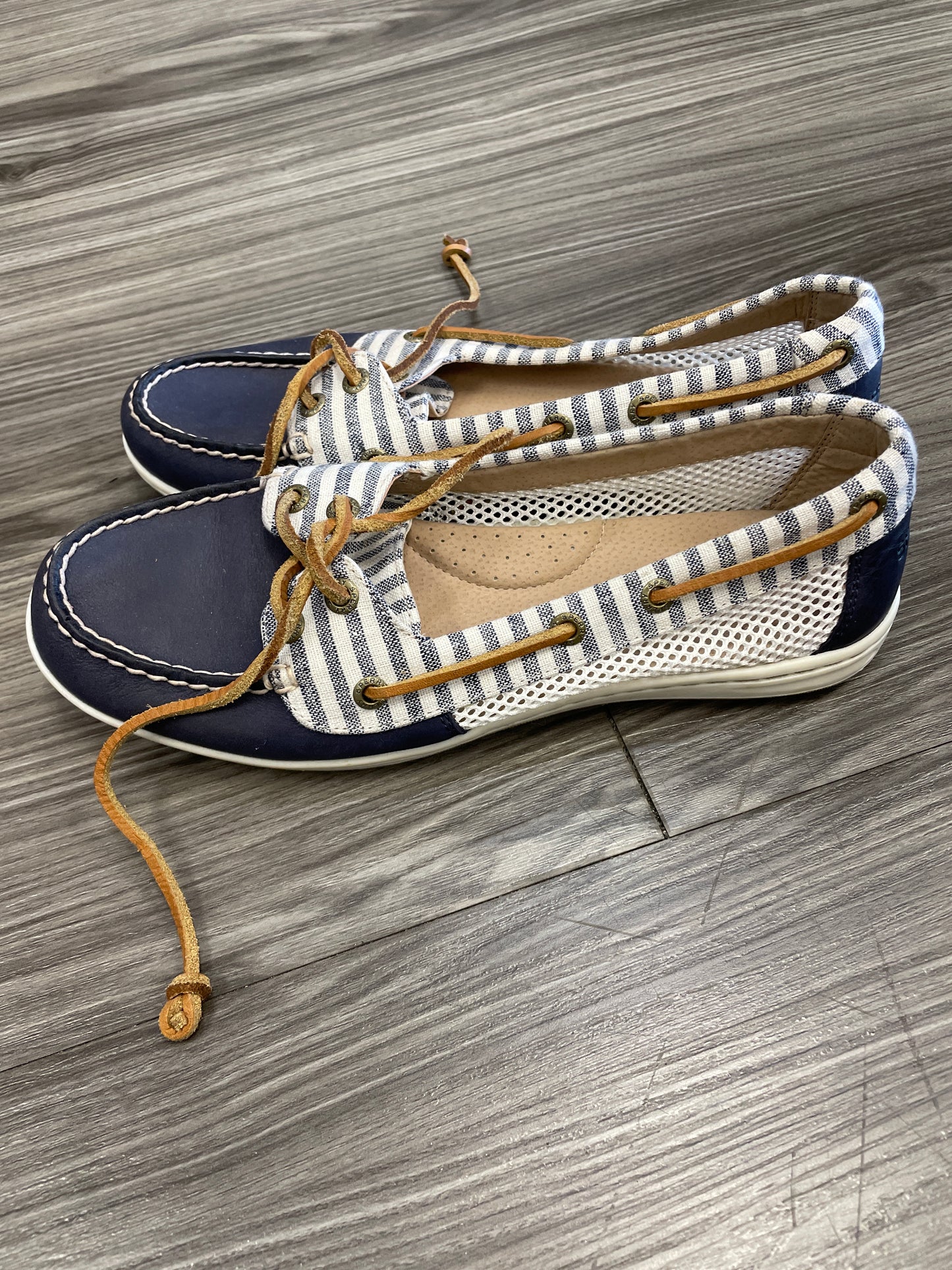 Shoes Flats By Sperry Size: 8.5