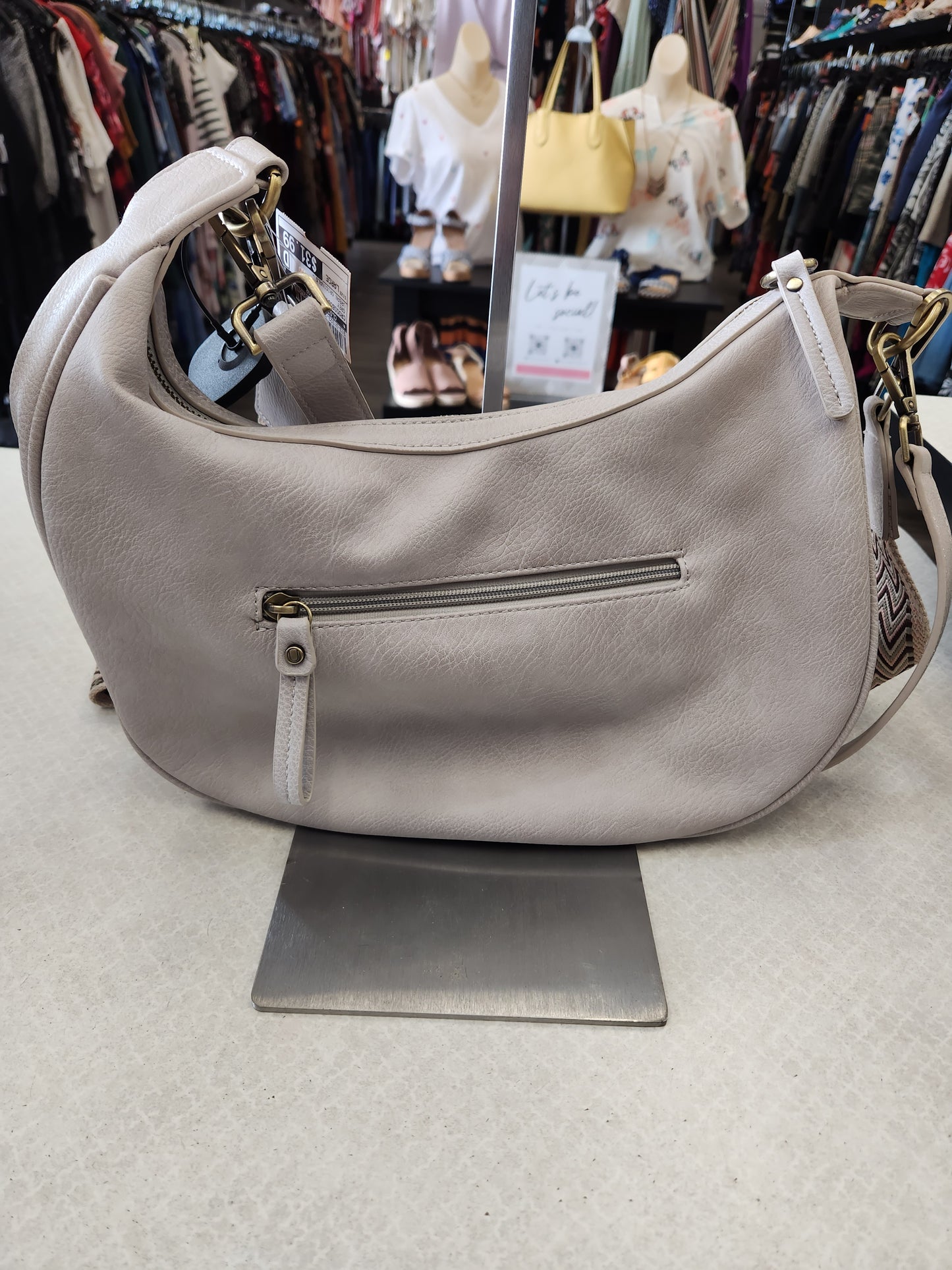 Crossbody Leather By Clothes Mentor  Size: Large