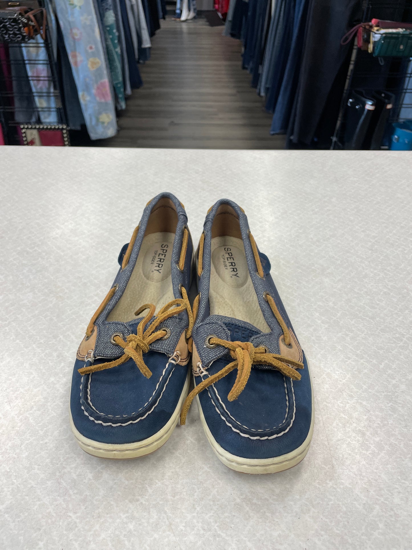 Shoes Flats By Sperry Size: 6