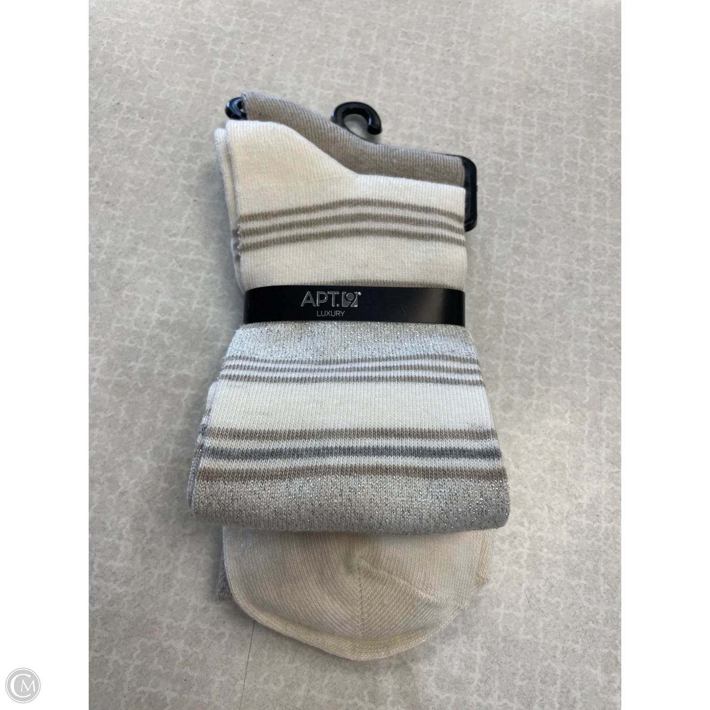 Socks By Apt 9 In Tan, Size: Osfm