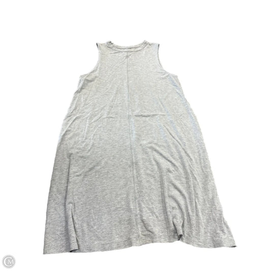 Dress Casual Short By Time And Tru In Grey, Size: M