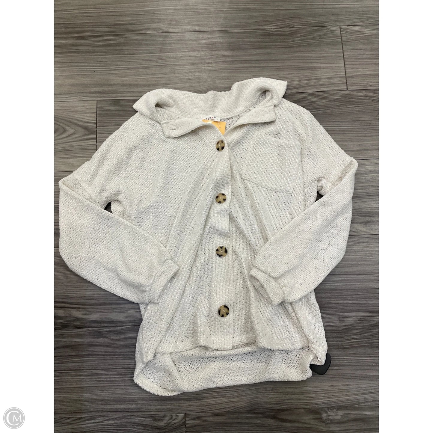 Top Long Sleeve By Clothes Mentor In White, Size: S