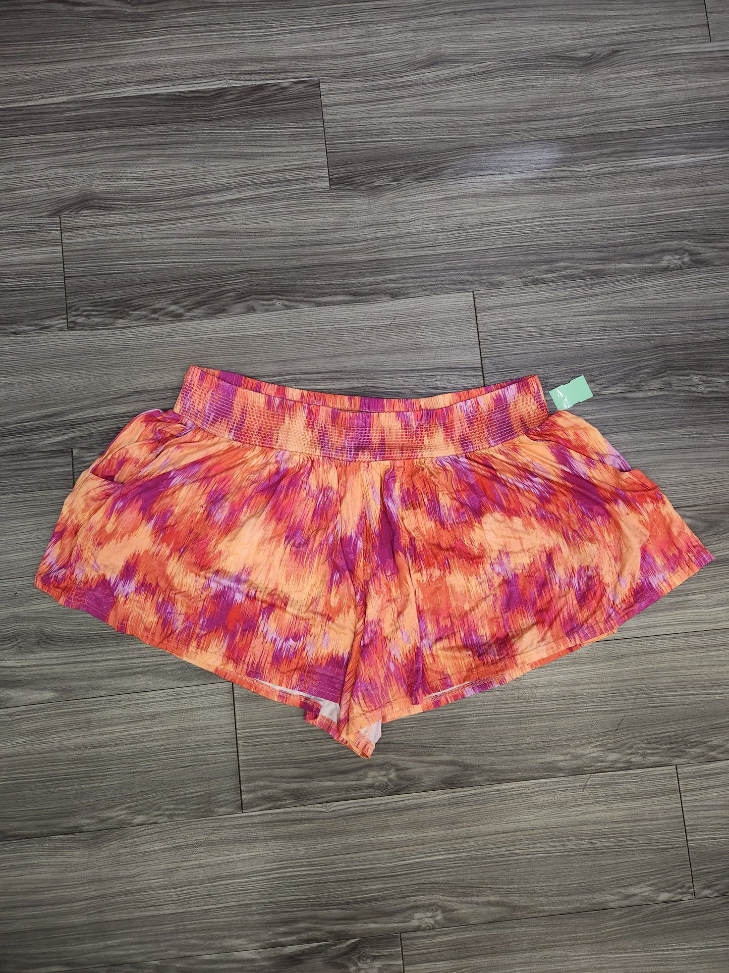Shorts By Terra & Sky Size: 3x