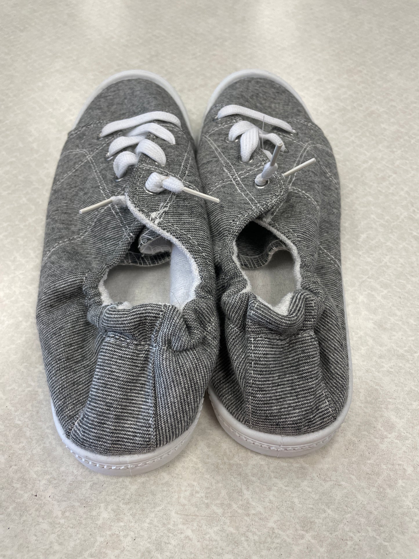 Shoes Flats By Clothes Mentor Size: 10