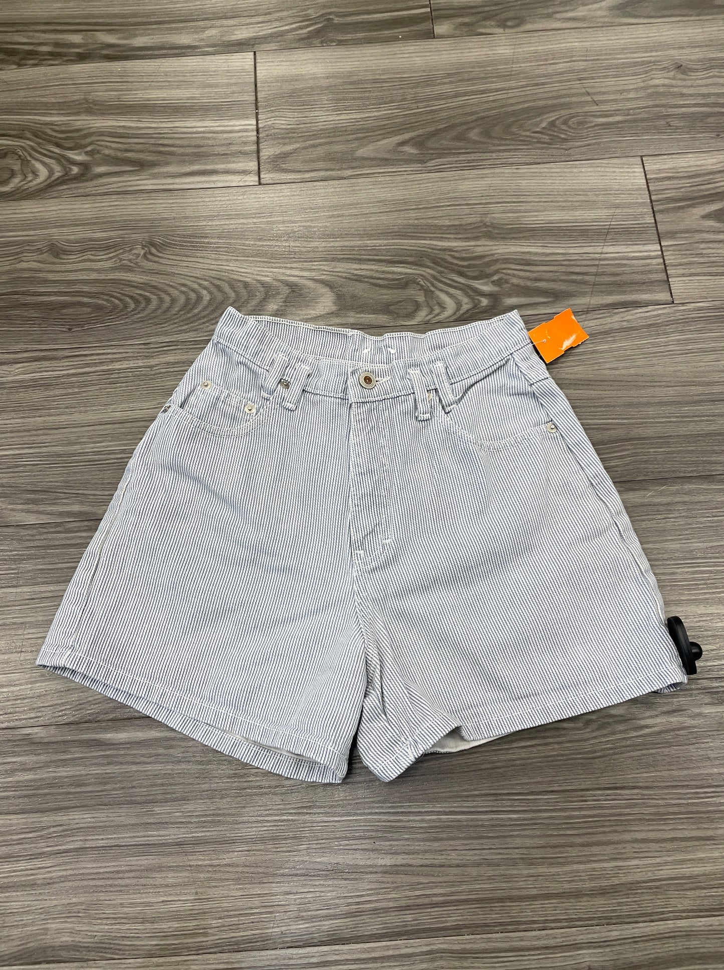 Shorts By Clothes Mentor Size: 5