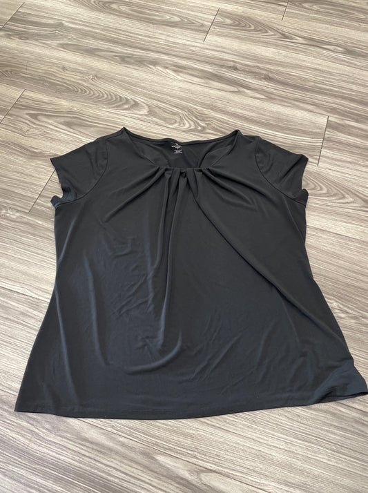Top Short Sleeve By Worthington  Size: 2x