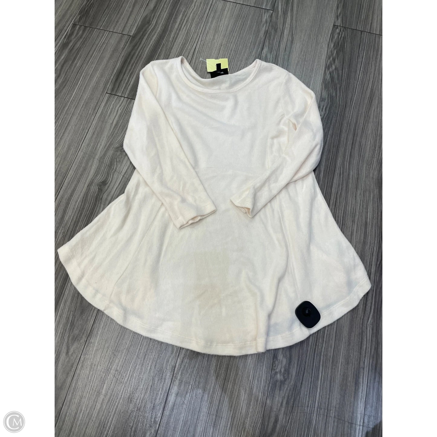 Top Long Sleeve By Bobeau In White, Size: S