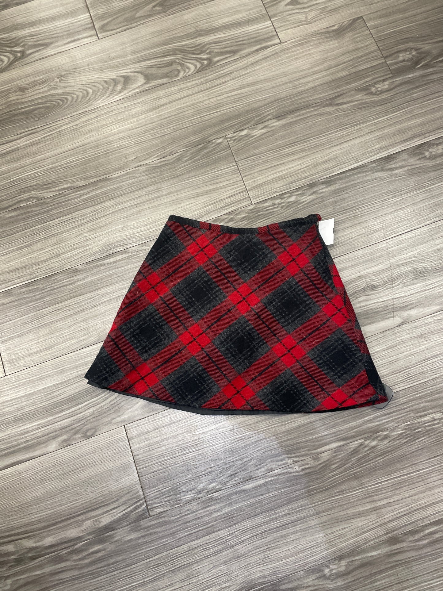 Skirt Mini & Short By Old Navy In Plaid Pattern, Size: 4