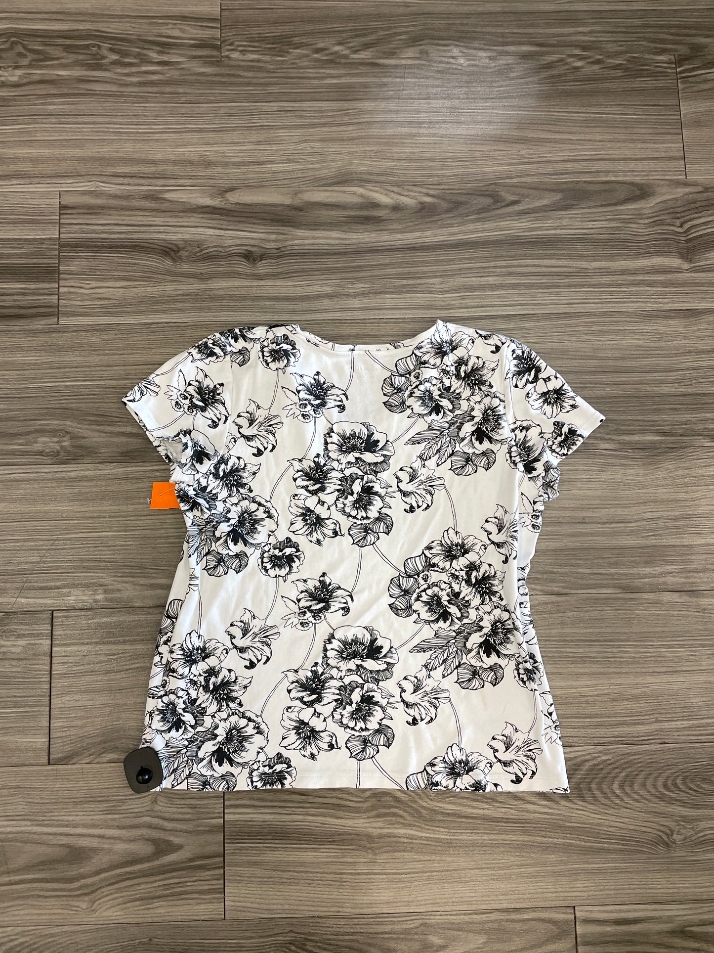 Top Short Sleeve By Croft And Barrow Size: L