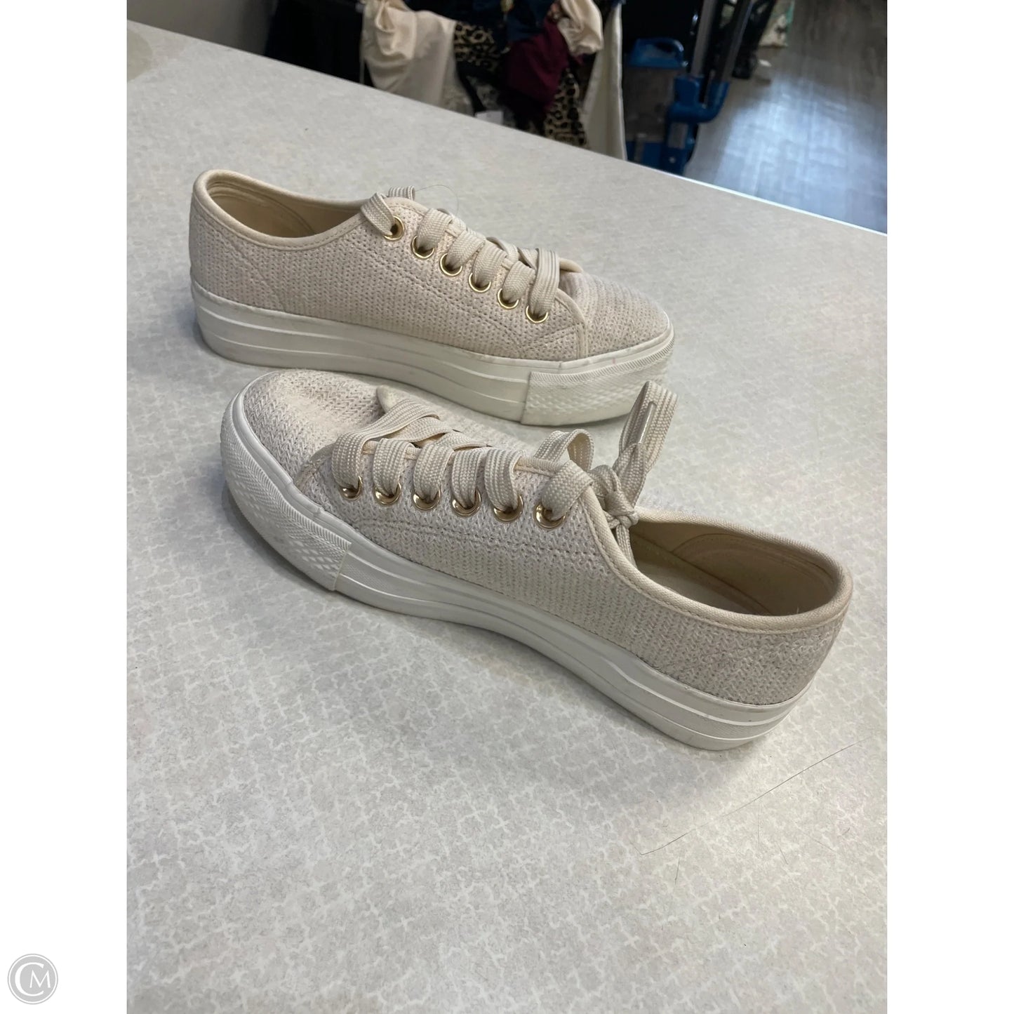 Shoes Sneakers By Ophelia Roe In Cream, Size: 6