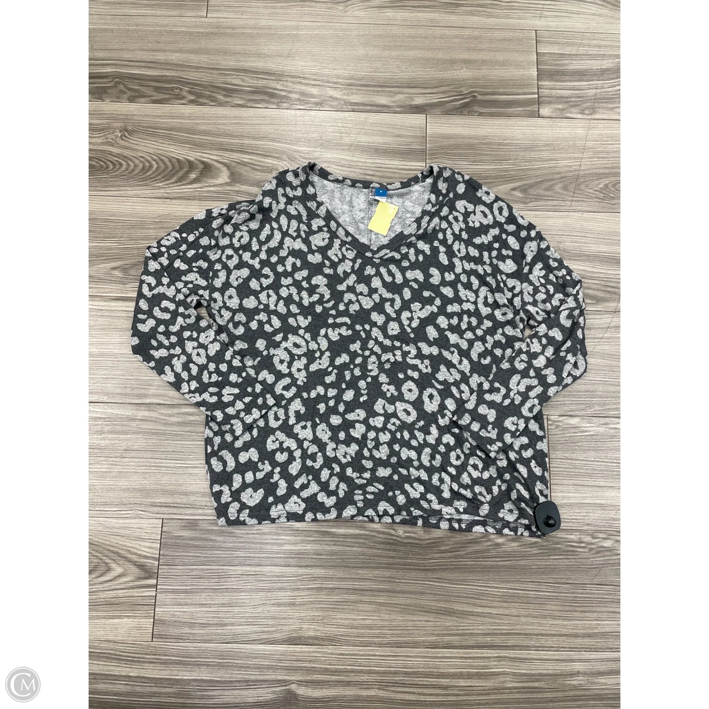 Top Long Sleeve Basic By Old Navy In Grey, Size: M