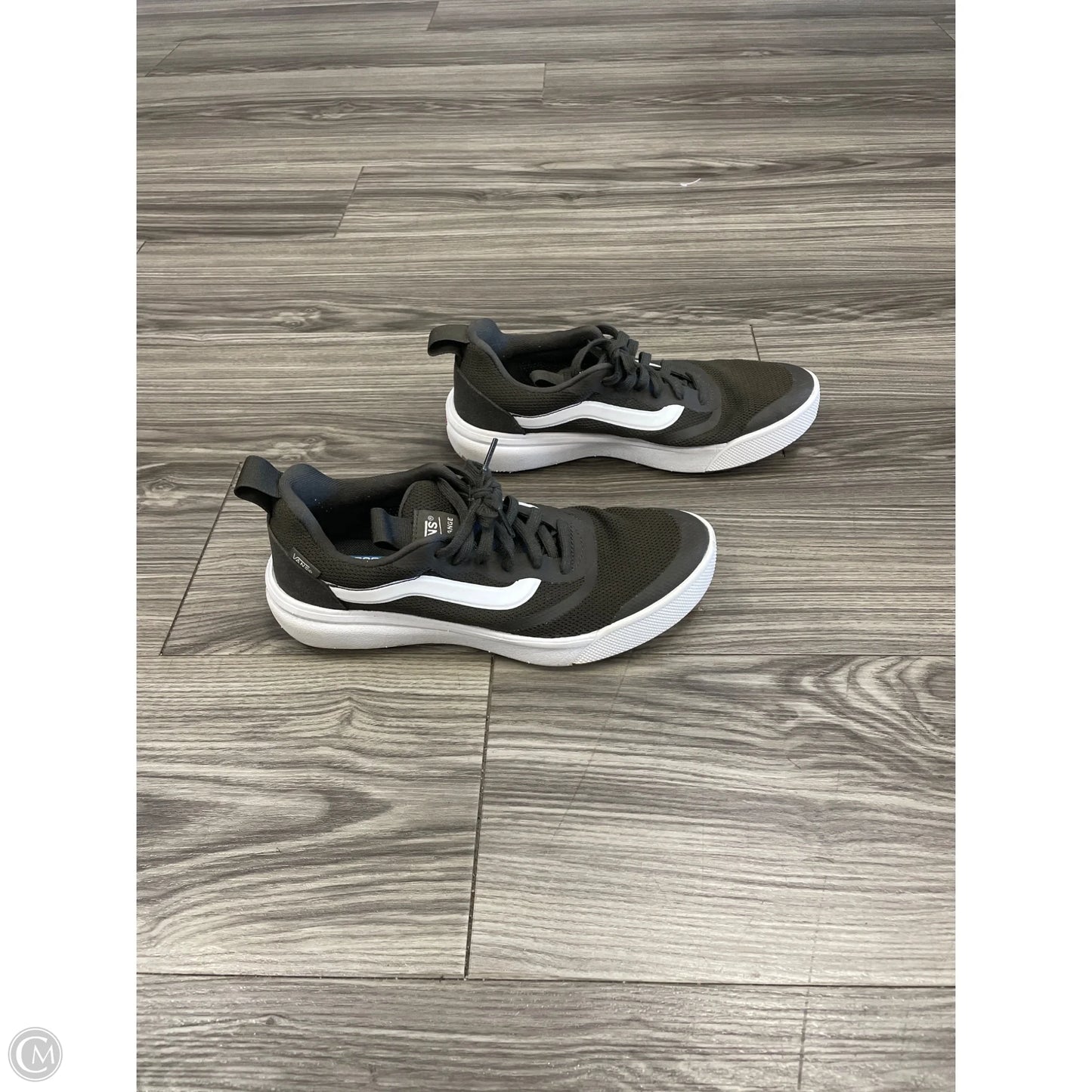 Shoes Sneakers By Vans In Grey, Size: 9