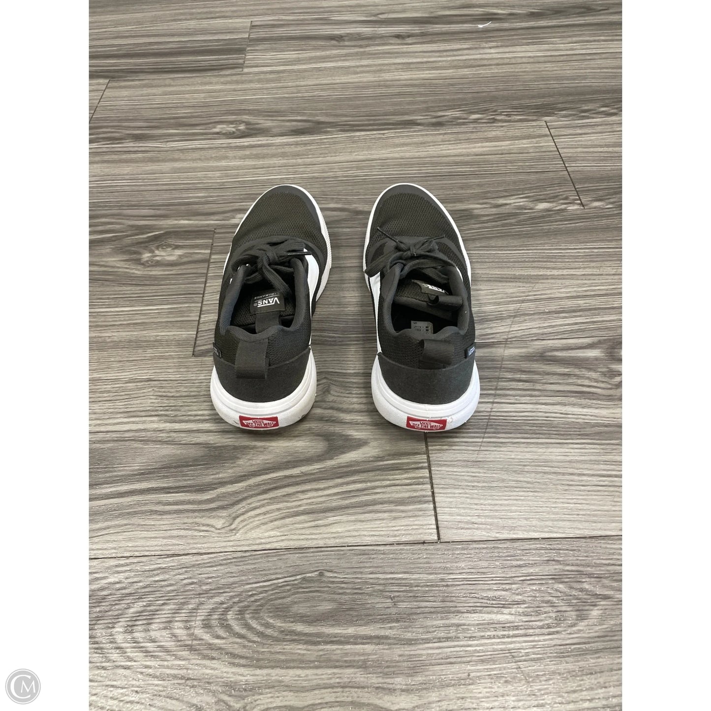 Shoes Sneakers By Vans In Grey, Size: 9