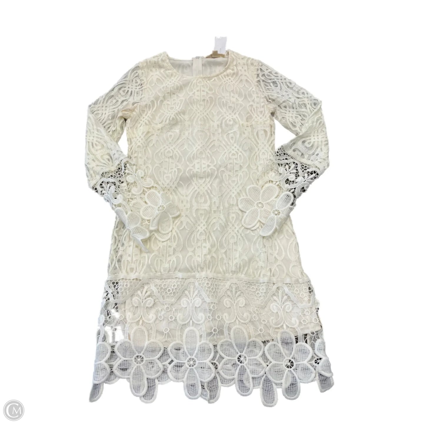 Dress Casual Short By Clothes Mentor In White, Size: S