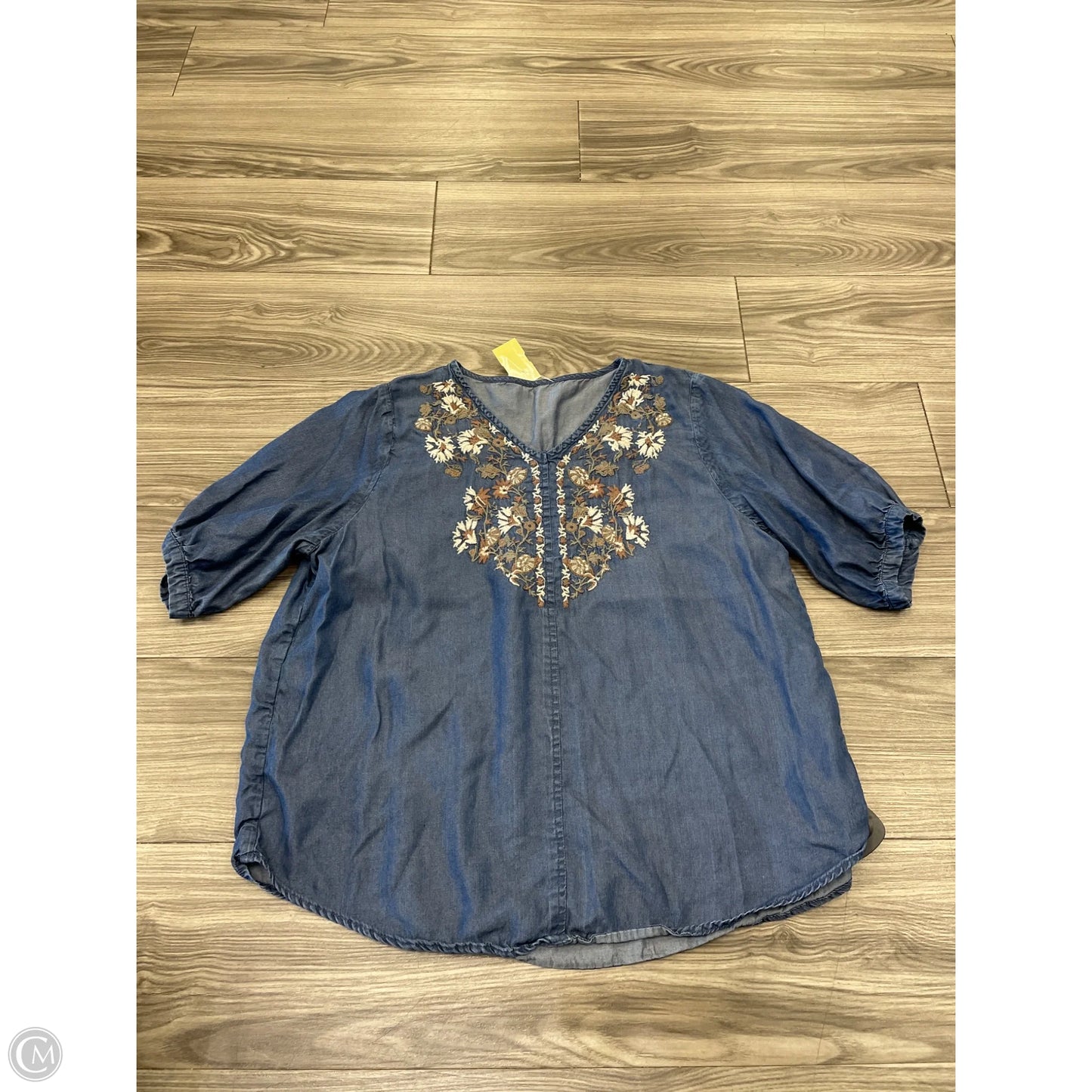 Top Short Sleeve By Clothes Mentor In Blue, Size: L