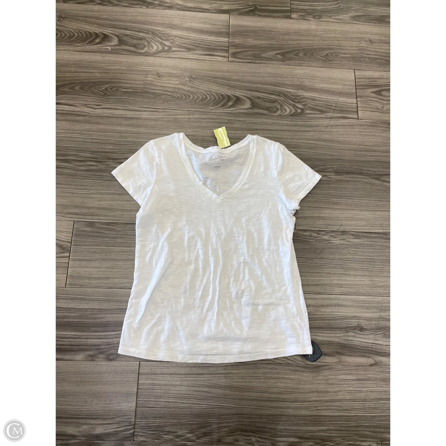 Top Short Sleeve By Universal Thread In White, Size: M