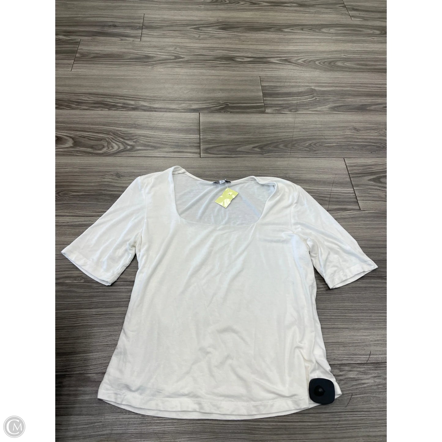 Top Short Sleeve By Ophelia Roe In White, Size: L