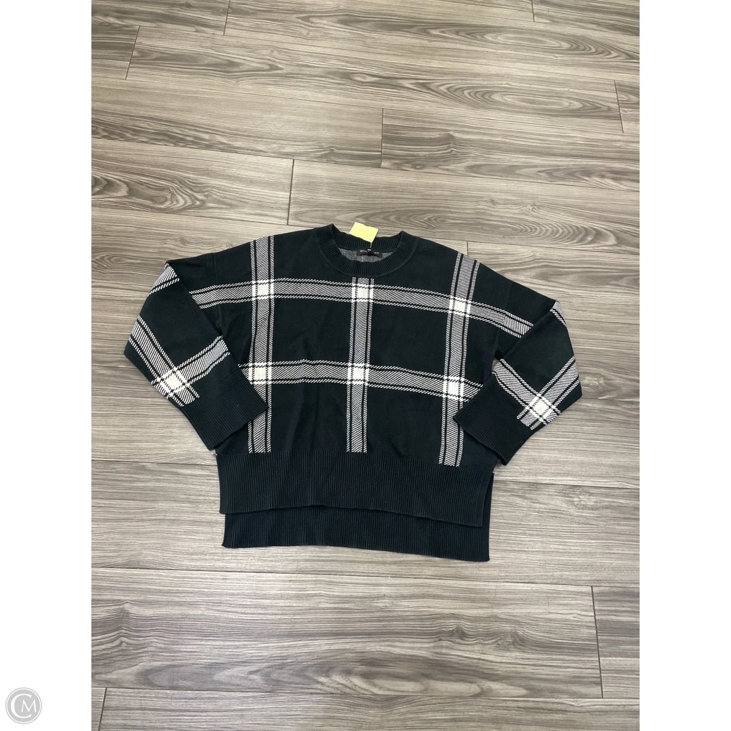 Sweater By Banana Republic In Plaid Pattern, Size: L