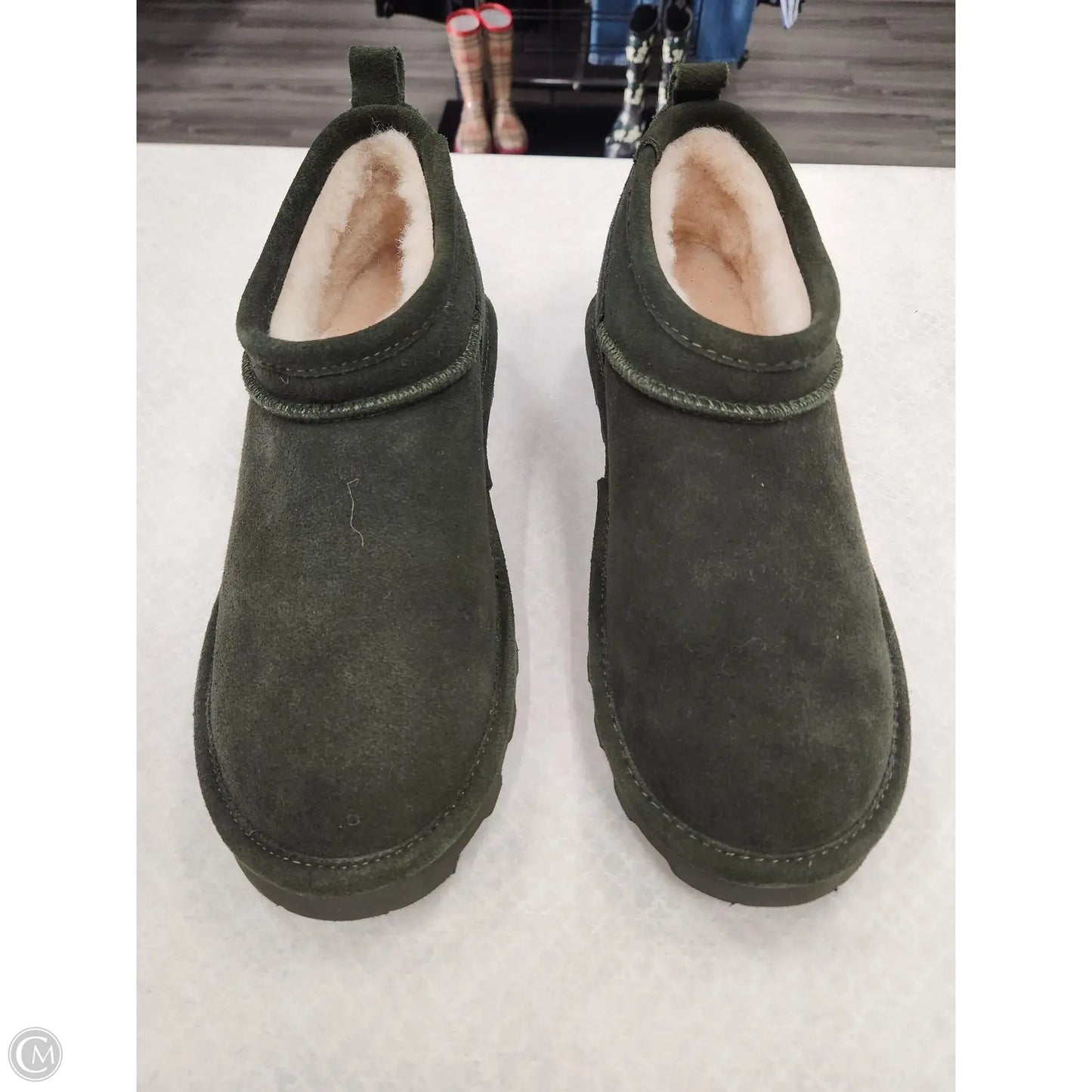 Boots Ankle Flats By Bearpaw In Grey, Size: 10