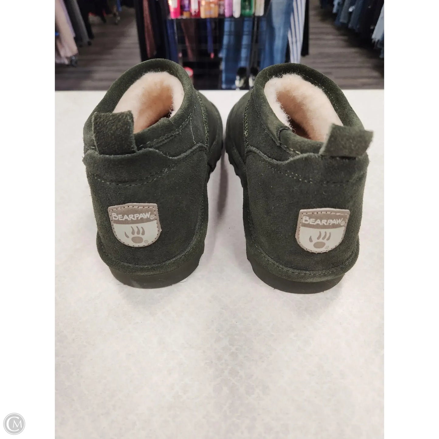 Boots Ankle Flats By Bearpaw In Grey, Size: 10