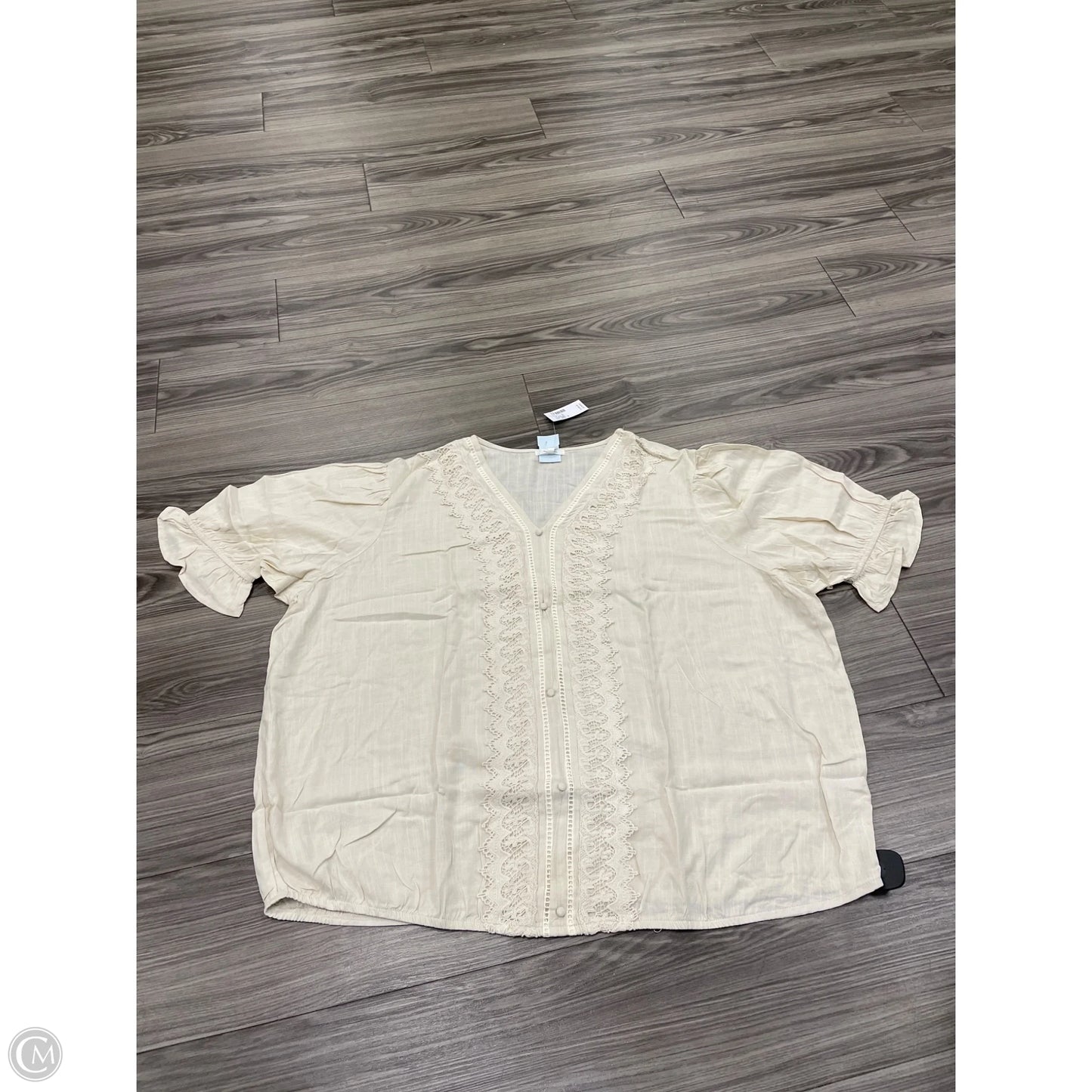 Top Long Sleeve By Maurices In White, Size: 3x