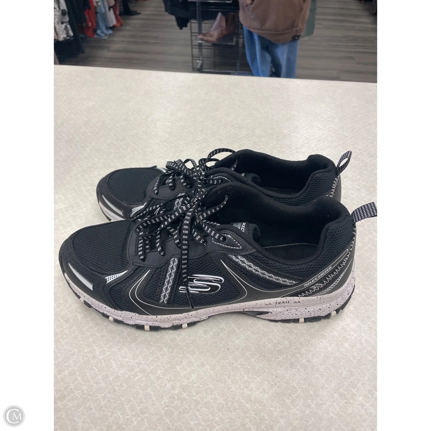 Shoes Athletic By Skechers In Black, Size: 9