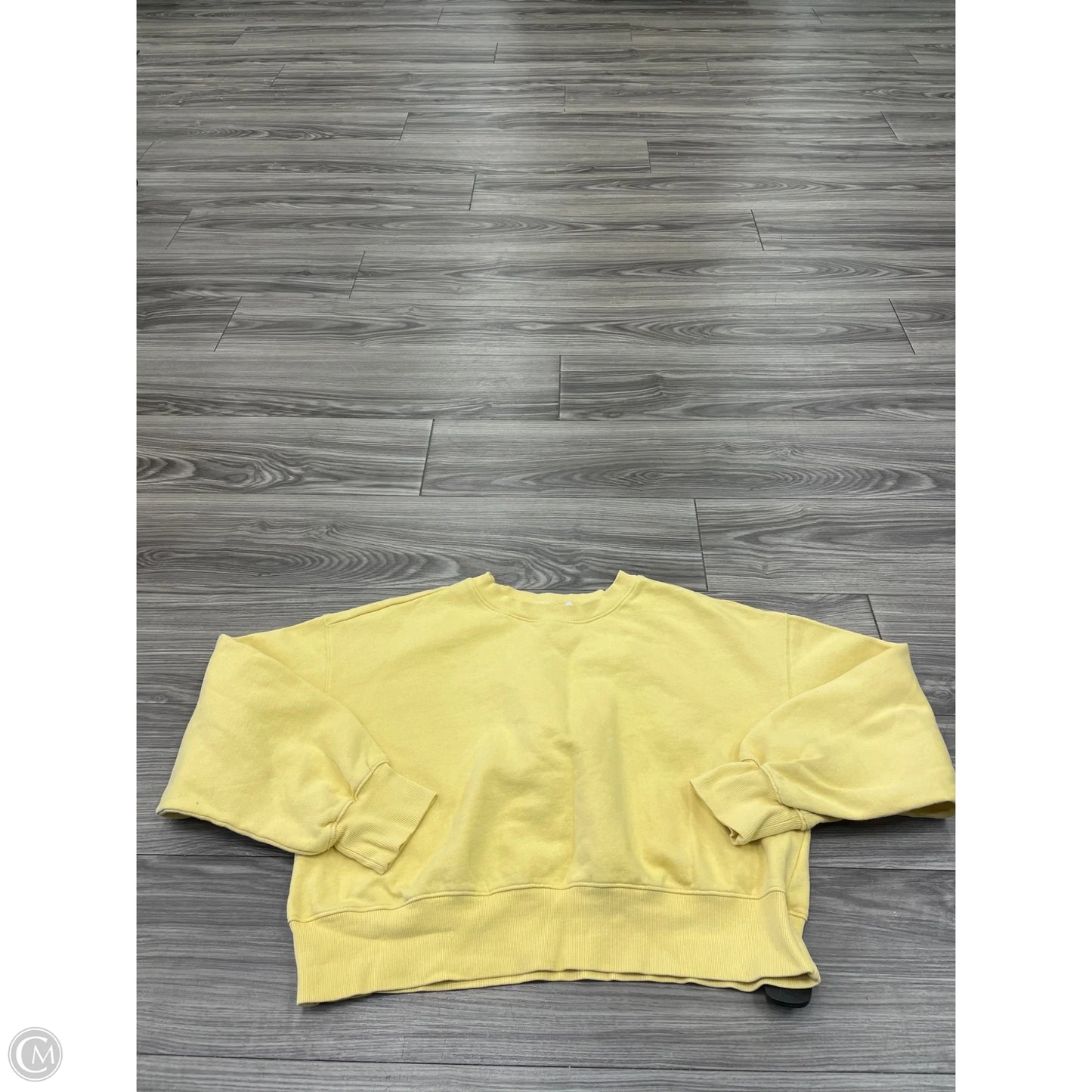 Sweatshirt Crewneck By Old Navy In Yellow, Size: M