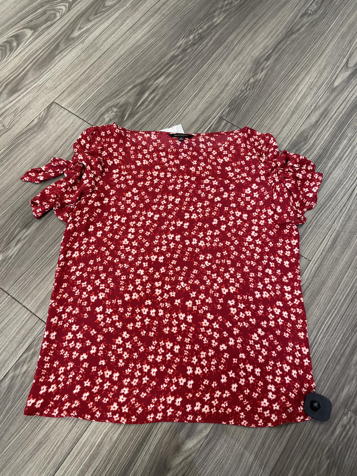 Blouse Short Sleeve By Banana Republic Size: M