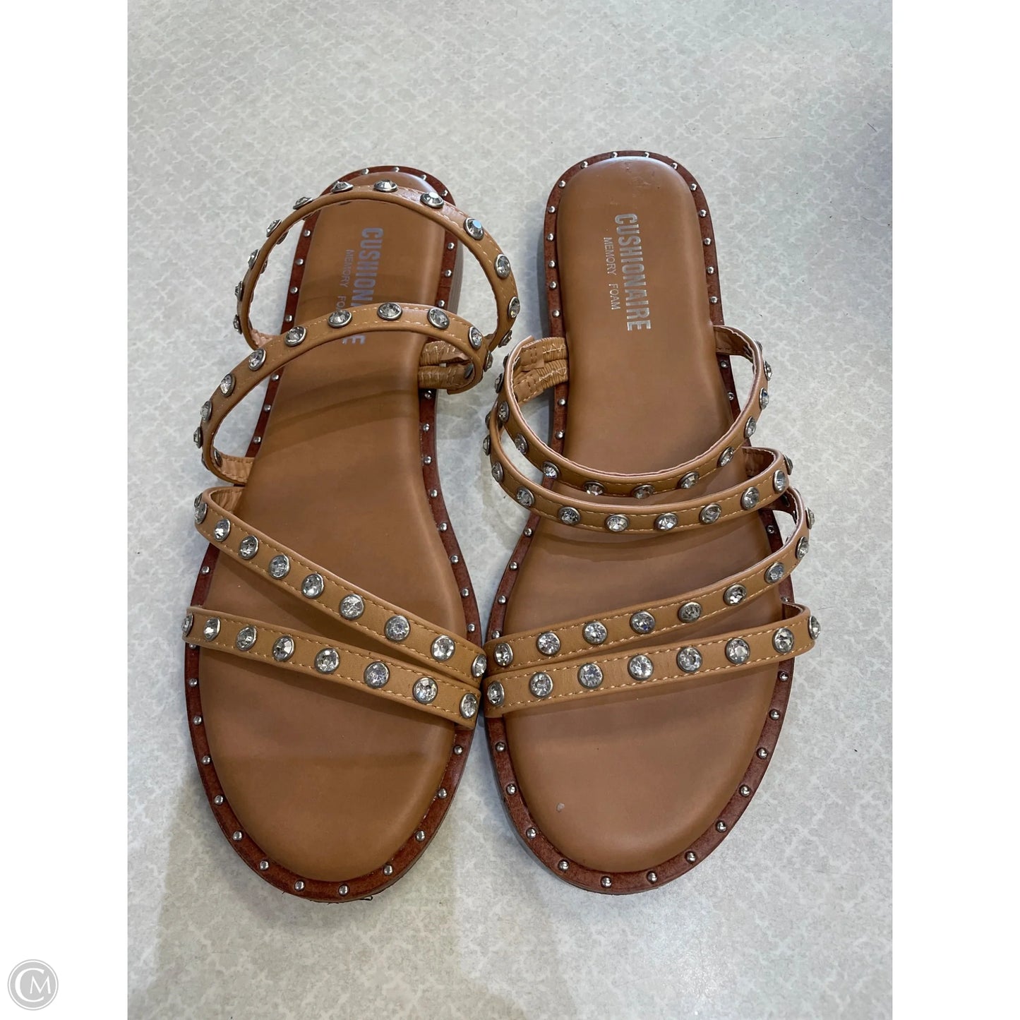 Sandals Flats By Cushionaire In Beige, Size: 7.5