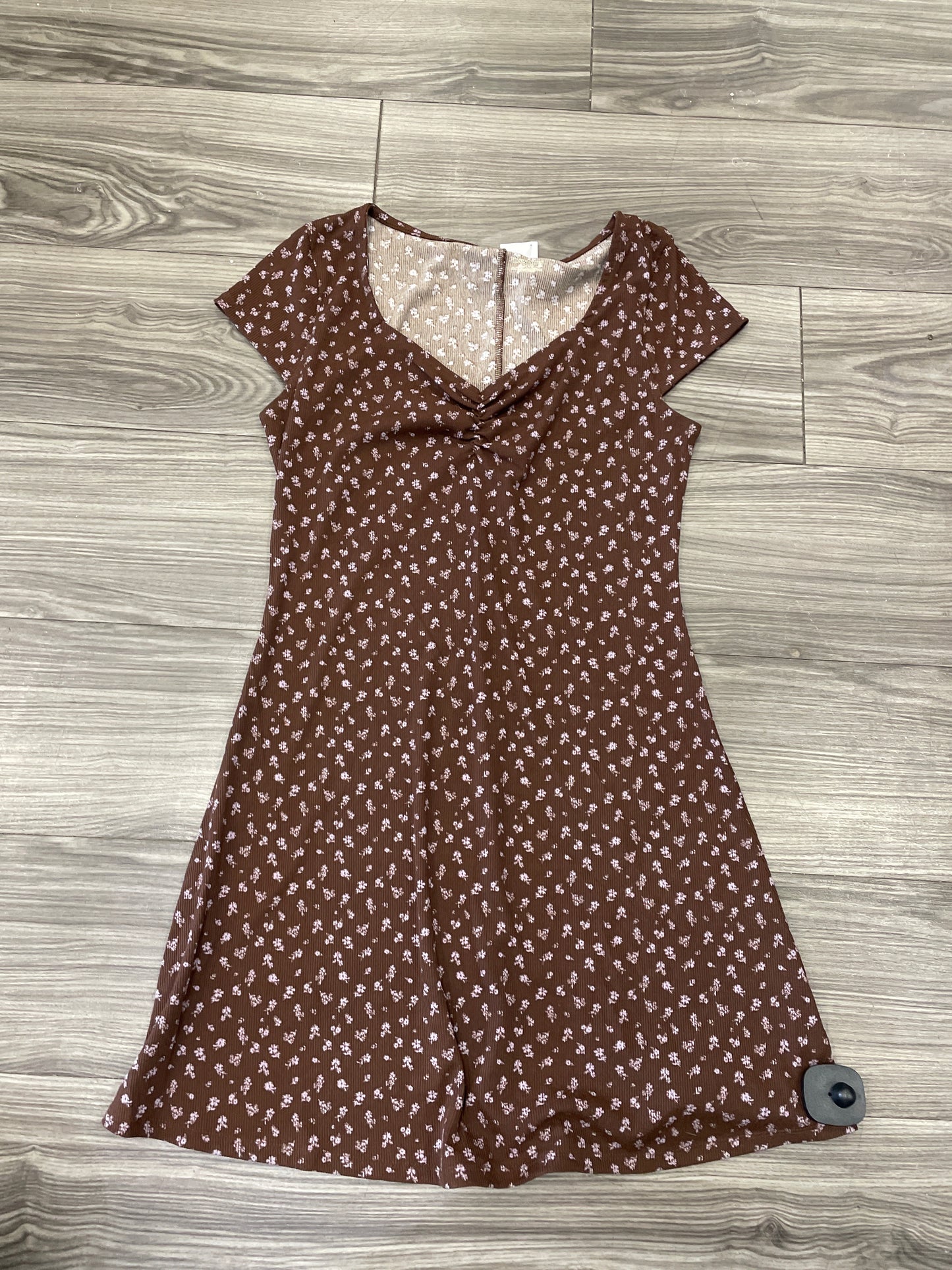 Dress Casual Short By No Boundaries In Brown, Size: 8