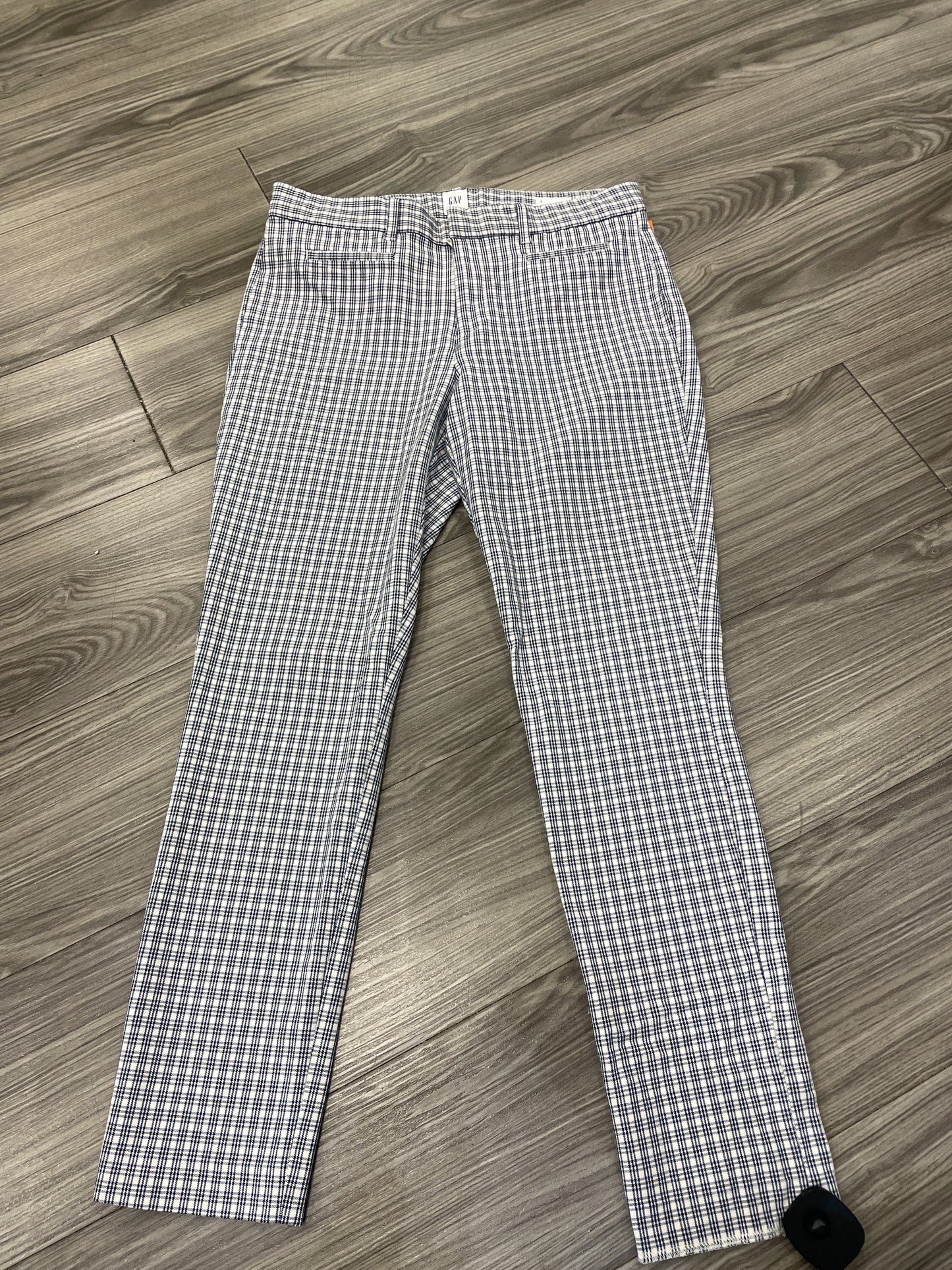 Capris By Gap Size: 6