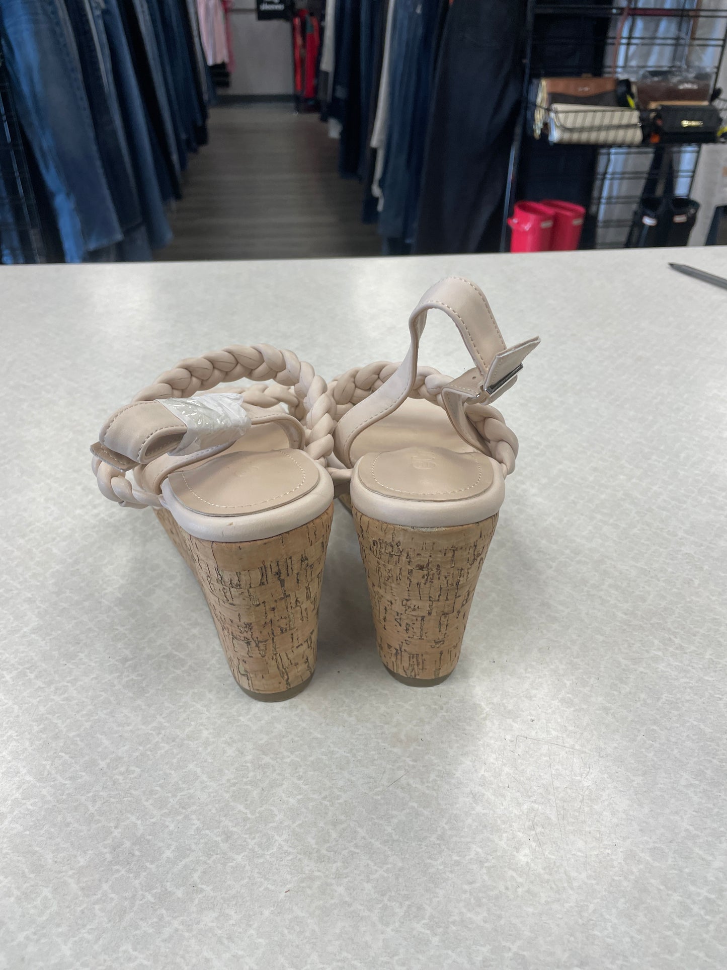 Shoes Heels Wedge By Clothes Mentor Size: 10