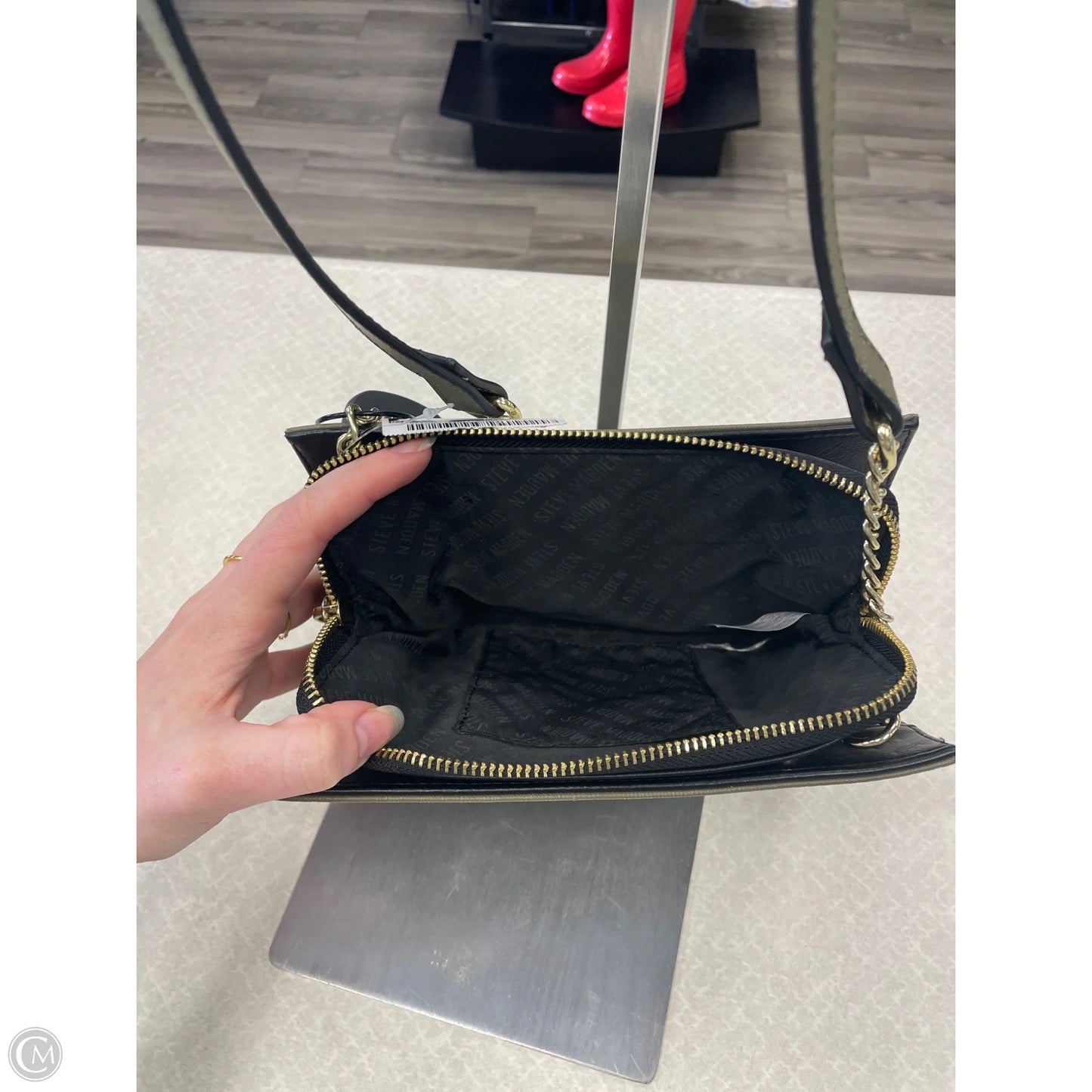 Crossbody By Steve Madden, Size: Medium