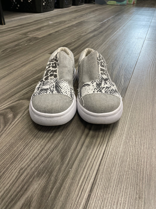 Shoes Flats By Clothes Mentor  Size: 8