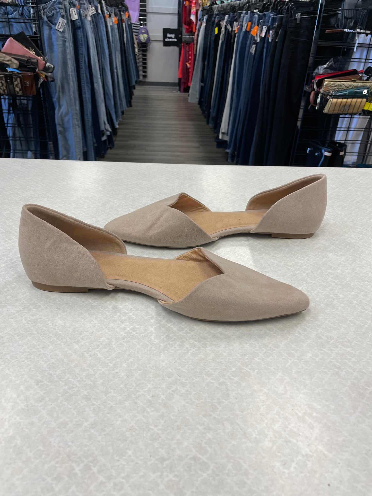 Shoes Flats By Old Navy  Size: 9