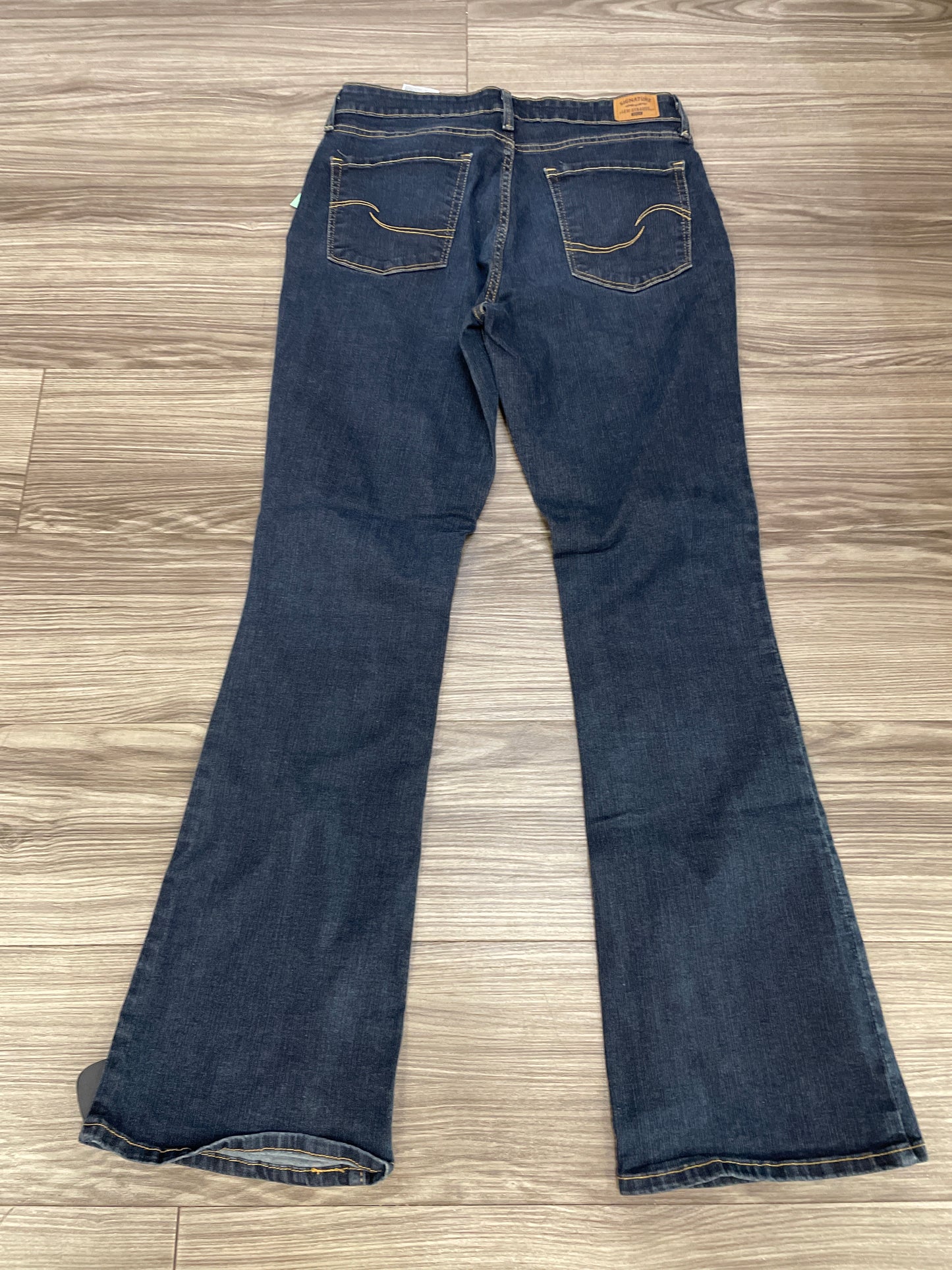 Jeans Boot Cut By Levis In Blue, Size: 8