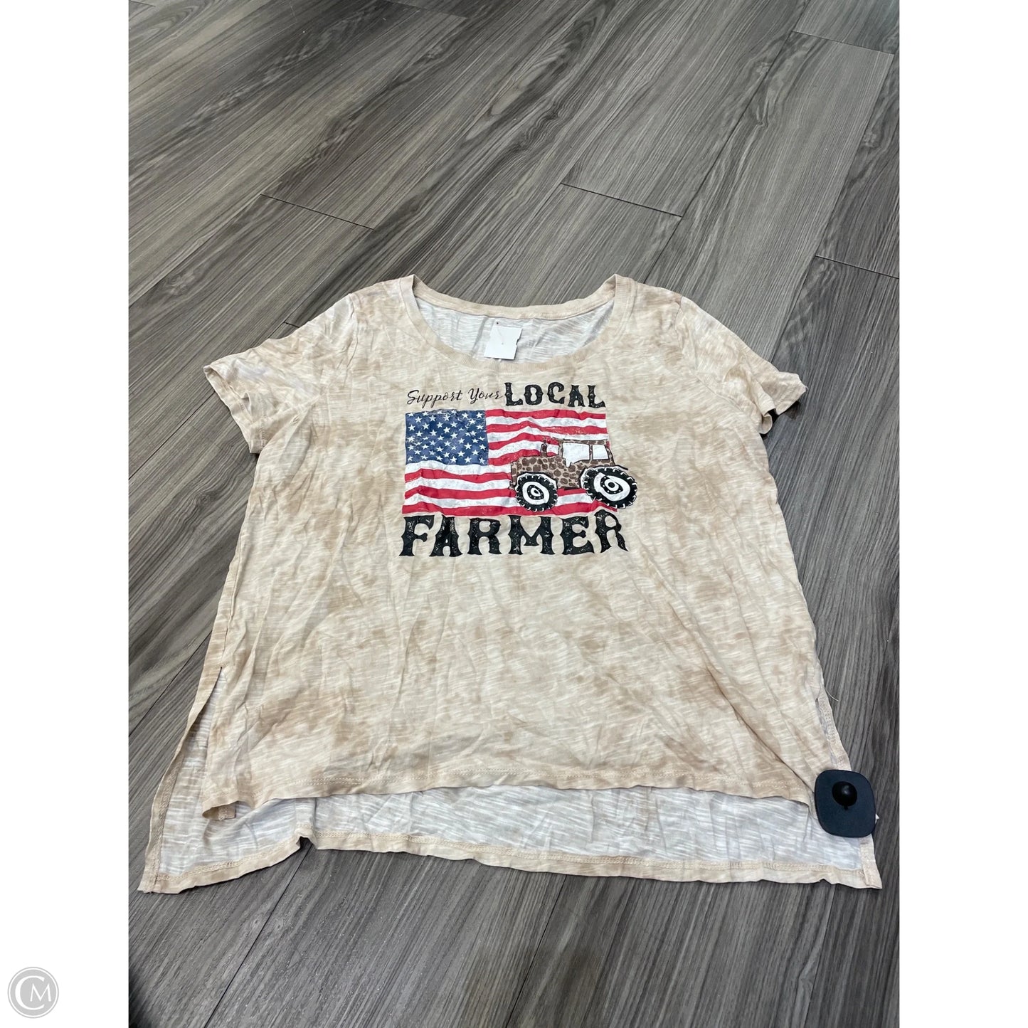 Top Short Sleeve By Cato In Tan, Size: L