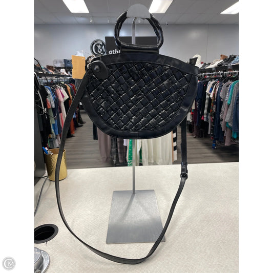 Handbag Designer By Patricia Nash, Size: Medium