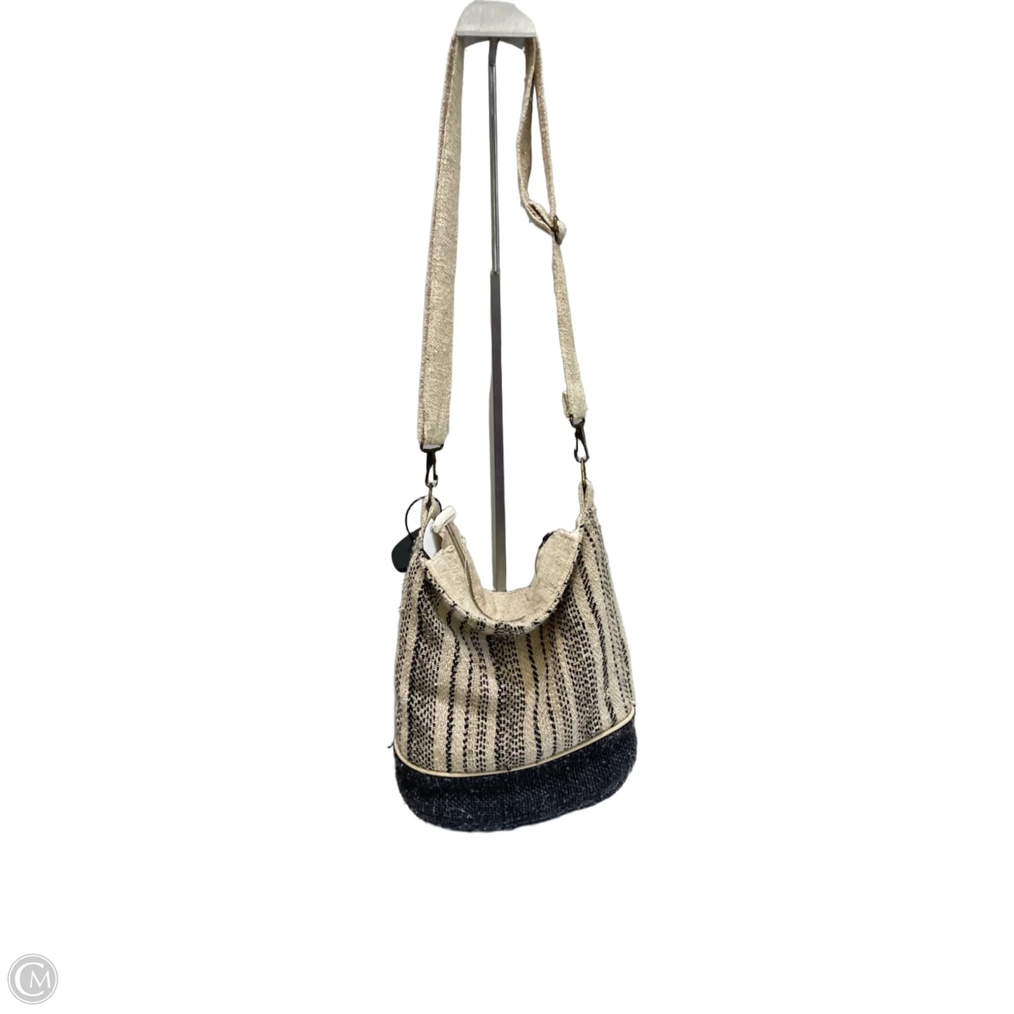 Crossbody By Clothes Mentor, Size: Medium