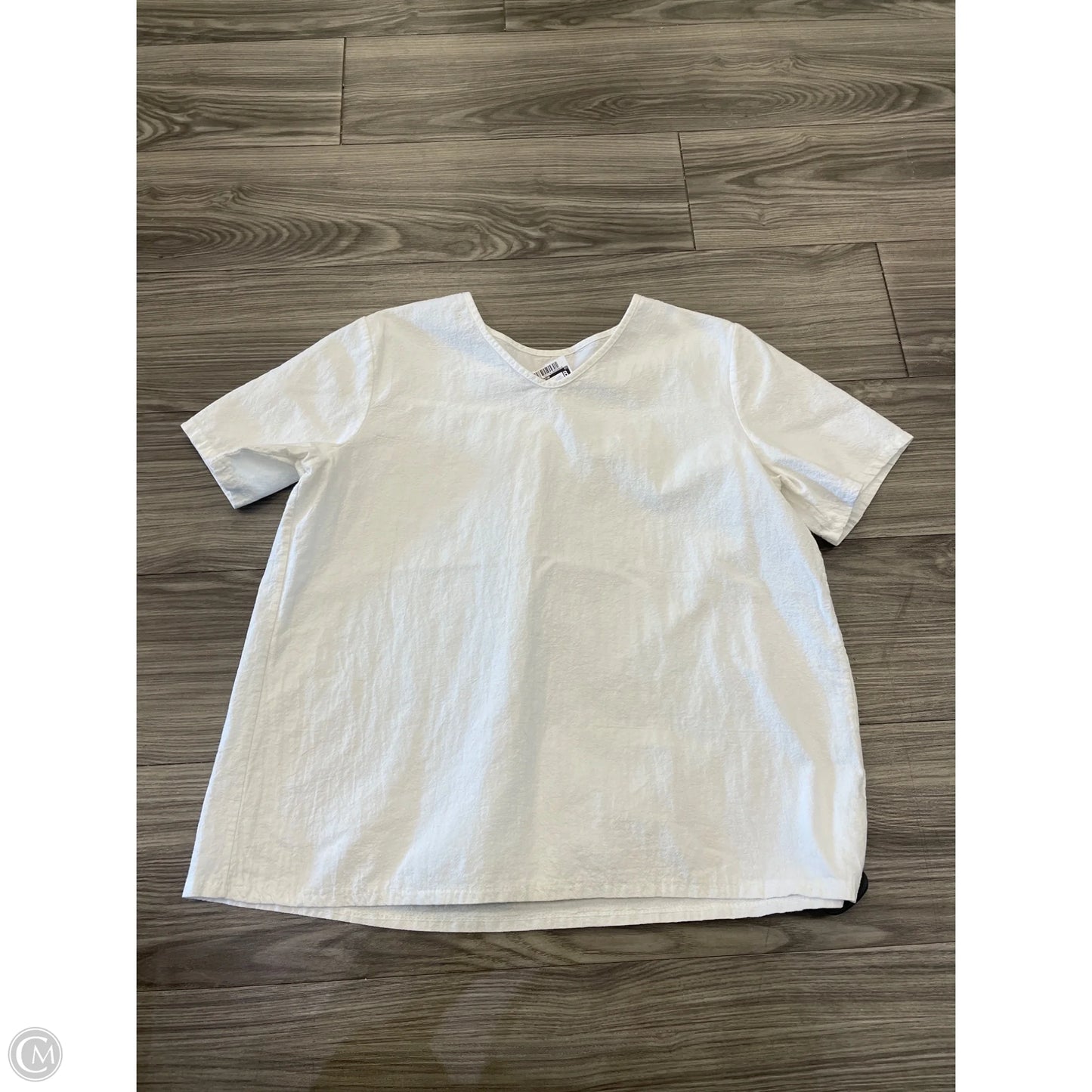 Top Short Sleeve Basic By Clothes Mentor In White, Size: Xl