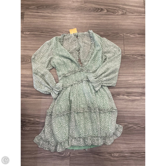 Dress Casual Short By Clothes Mentor In Green, Size: M