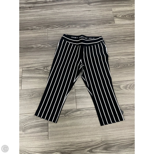 Capris By Luxe In Black & White, Size: Mp