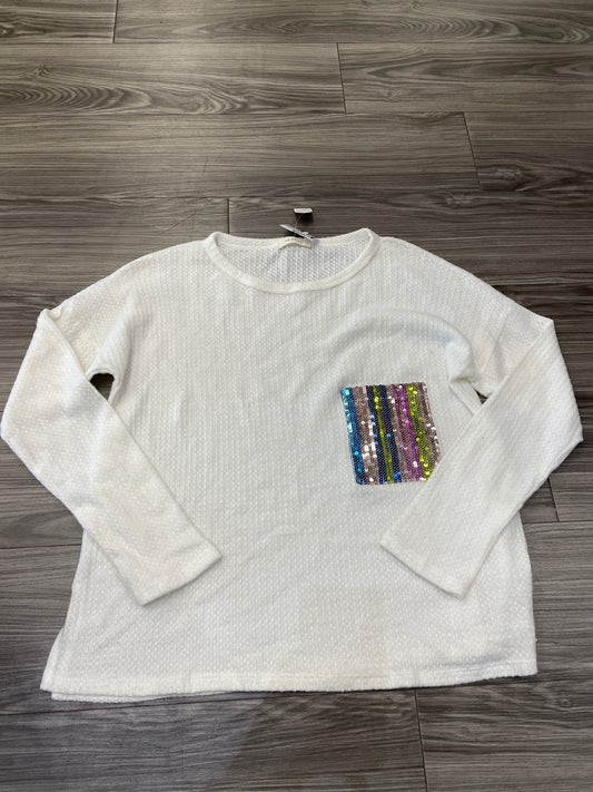 Top Long Sleeve By Clothes Mentor In Cream, Size: M