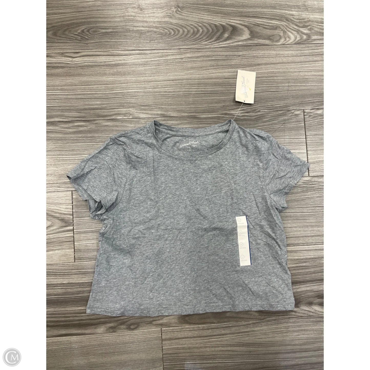 Top Short Sleeve By Universal Thread In Grey, Size: L