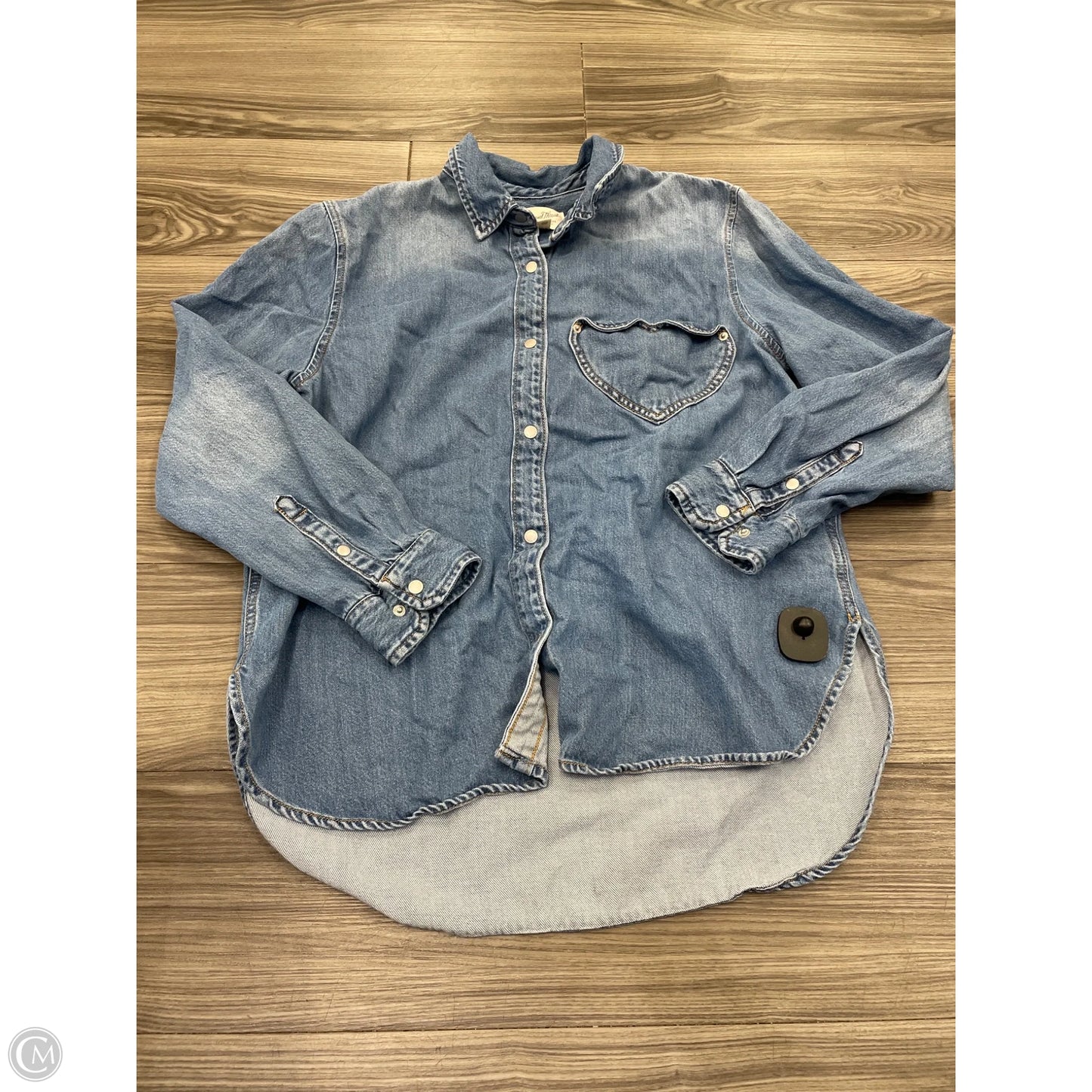 Top Long Sleeve By Universal Thread In Blue, Size: L