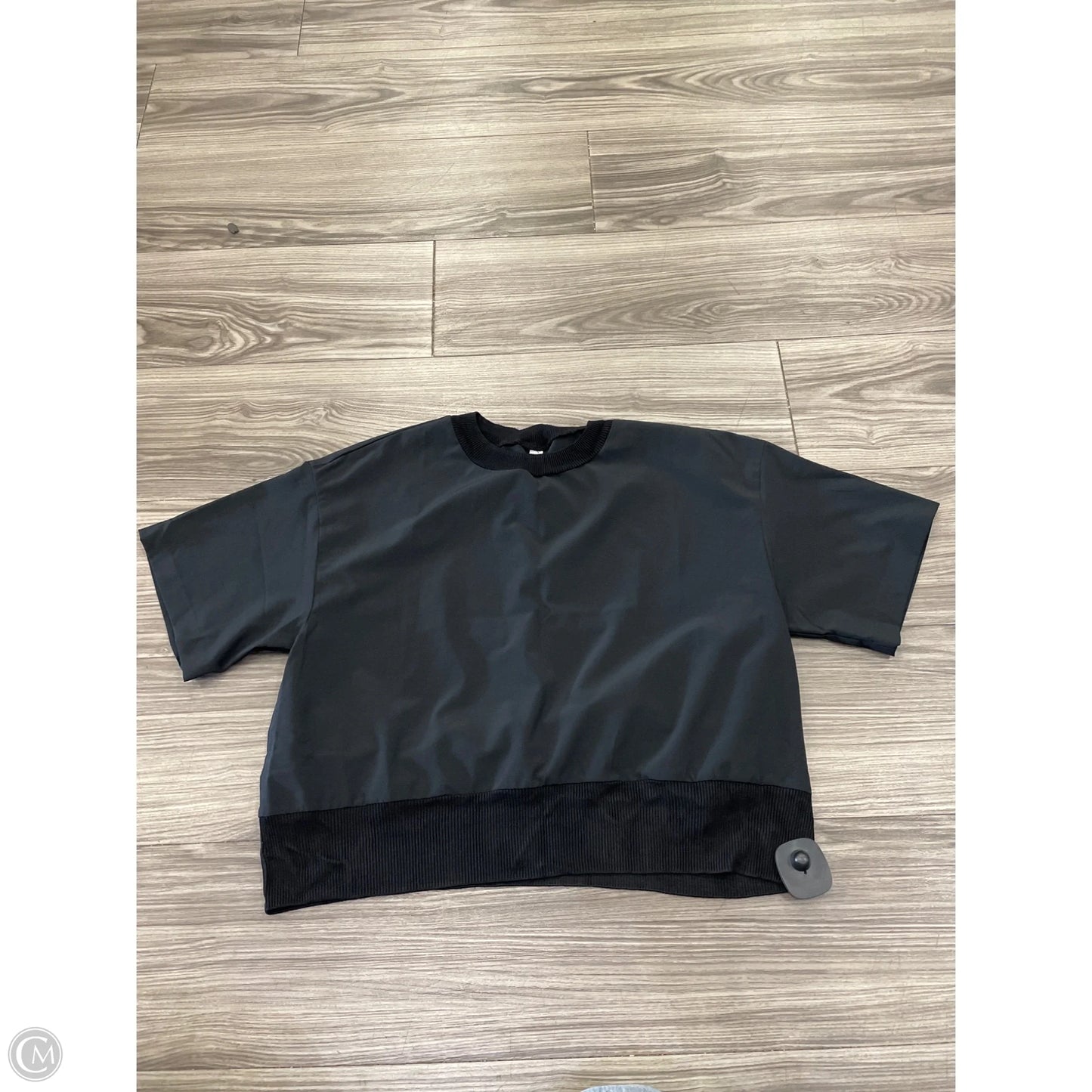 Top Short Sleeve By Athleta In Black, Size: S