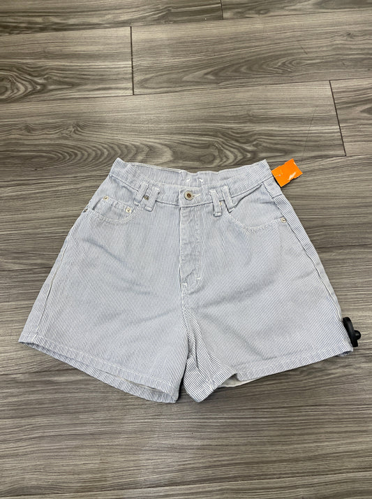Shorts By Clothes Mentor  Size: 5