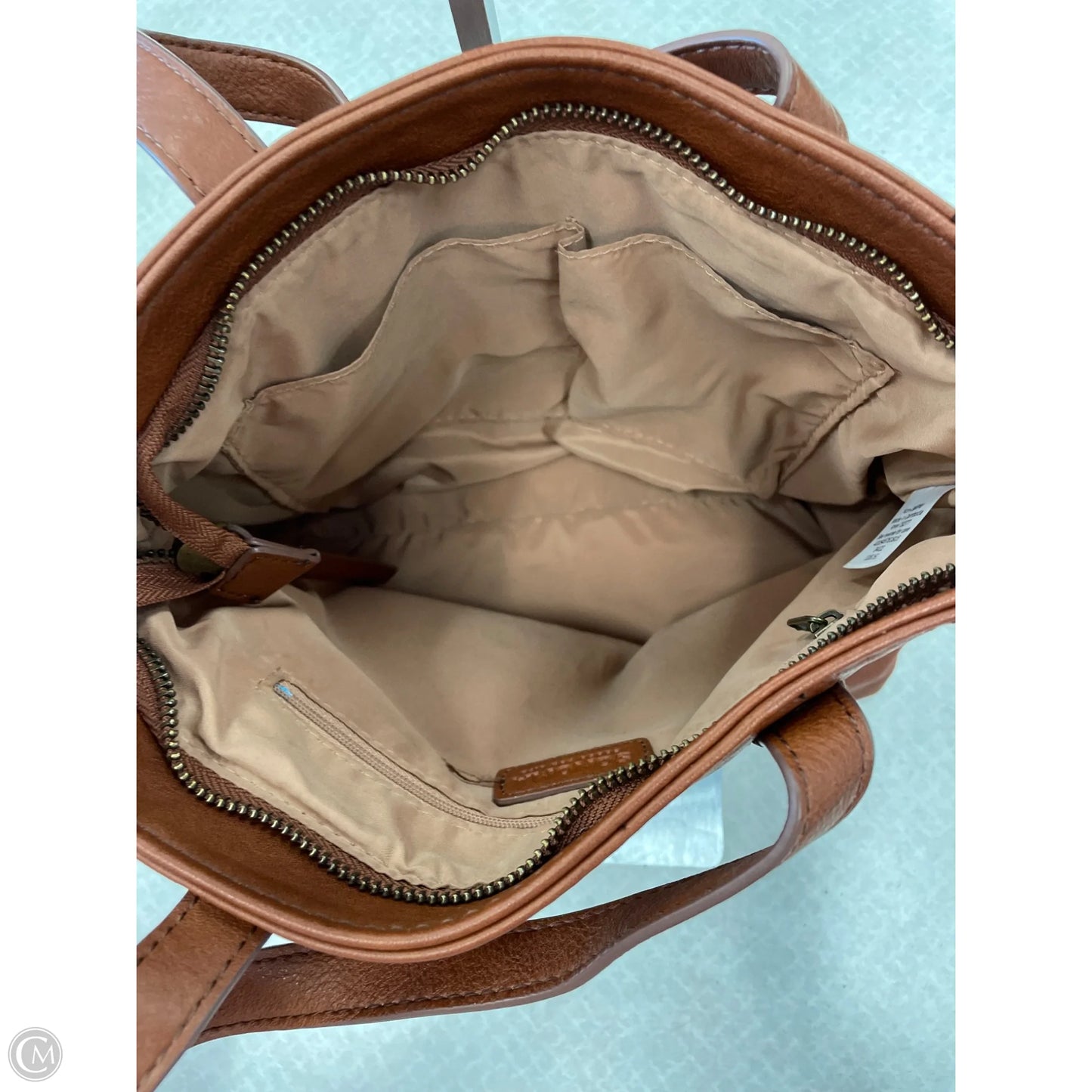 Crossbody By Clothes Mentor, Size: Medium